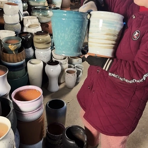 口18高23瑕疵盆子。