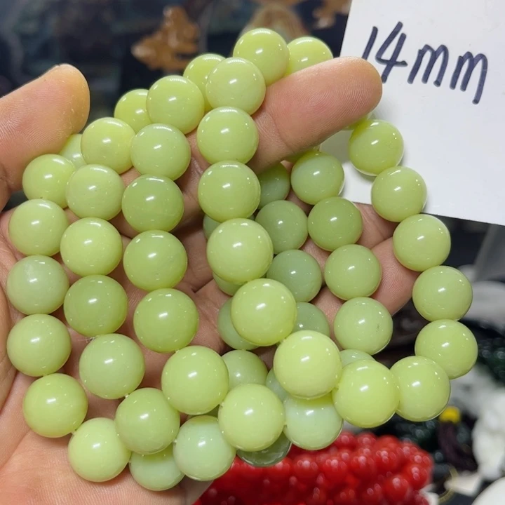 蛇纹石玉手串未镶嵌