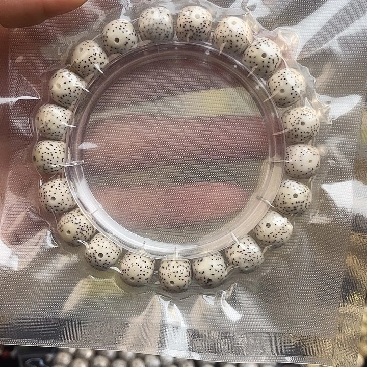 星月菩提吊坠꧁****꧂手串