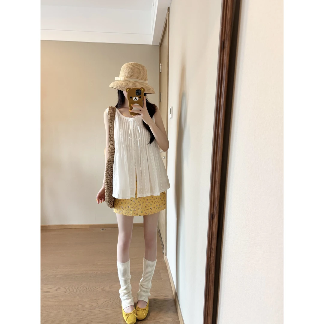 MARIE.COCO夏季韩系设计感气质无袖吊带上衣女碎花短裙休闲两件套