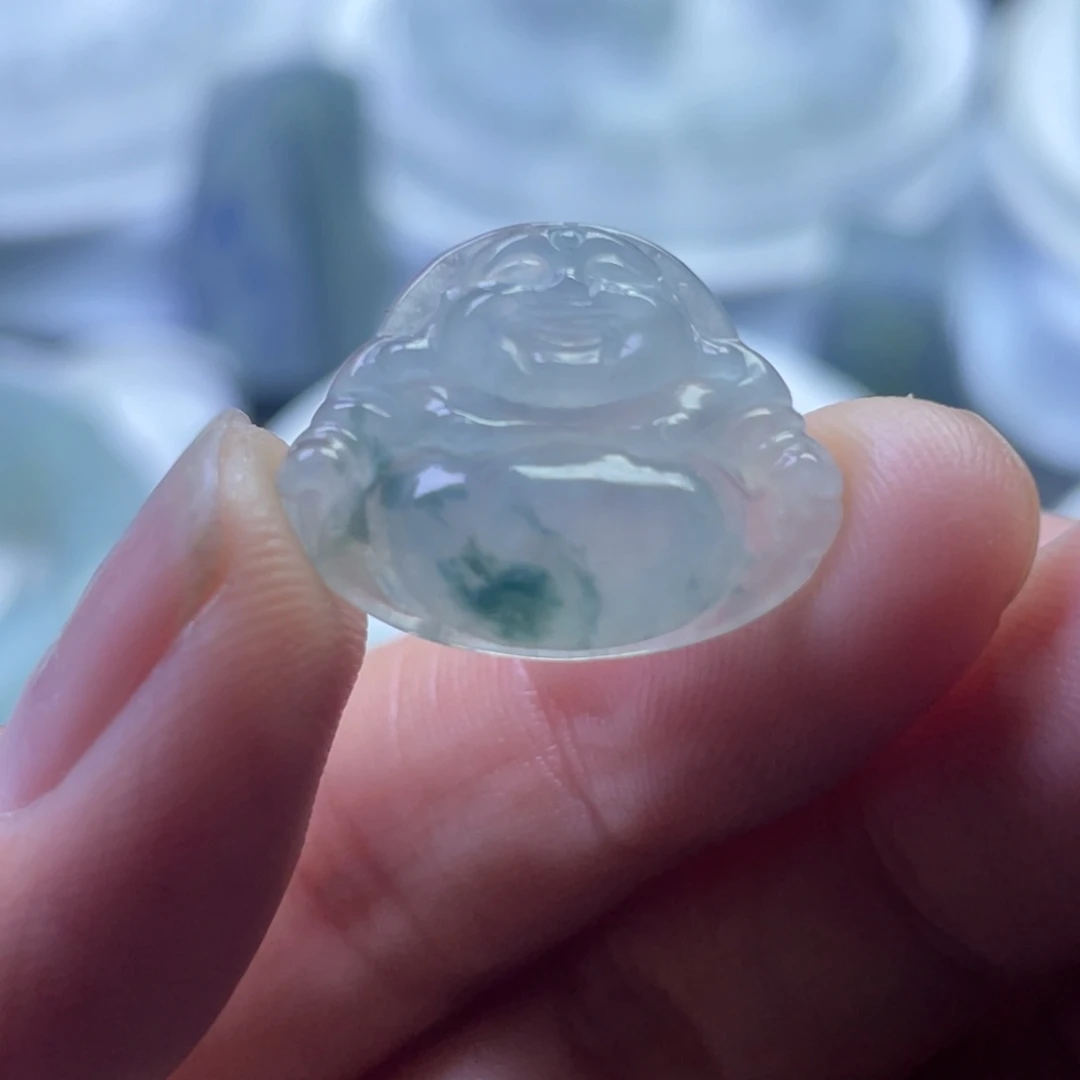 翡翠未镶嵌颈饰飘花小佛公