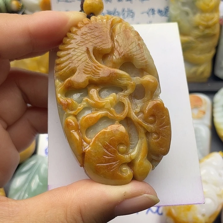 翡翠未镶嵌颈饰天然翡翠