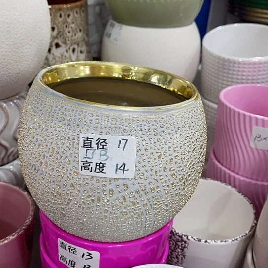 多肉绿植陶瓷花盆9.9包邮，有孔