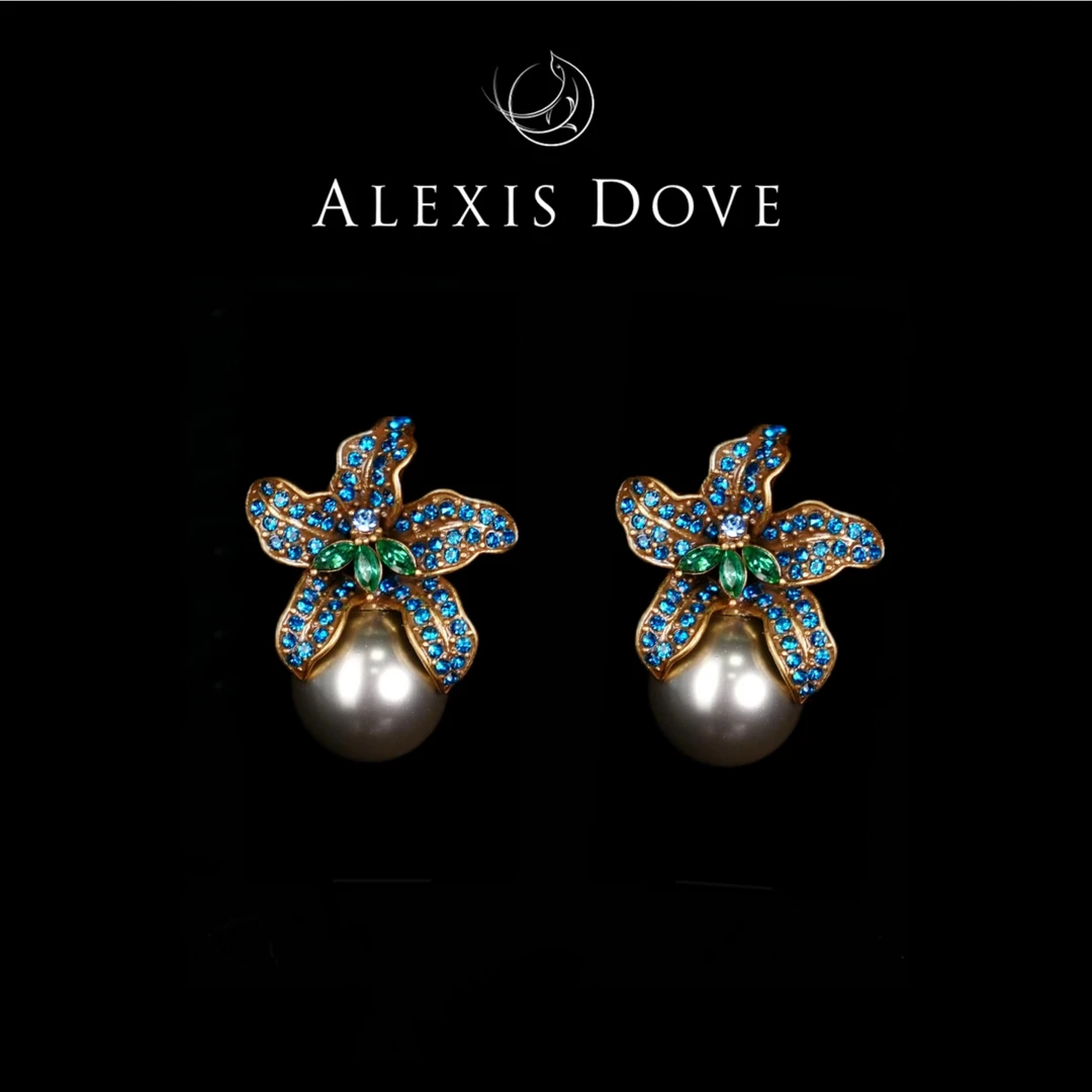 铜合金仿珍珠耳饰 复古百合珠珠耳钉