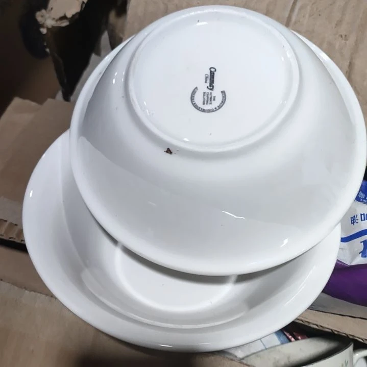 摆件红**伴陶瓷盘子碗啥都有