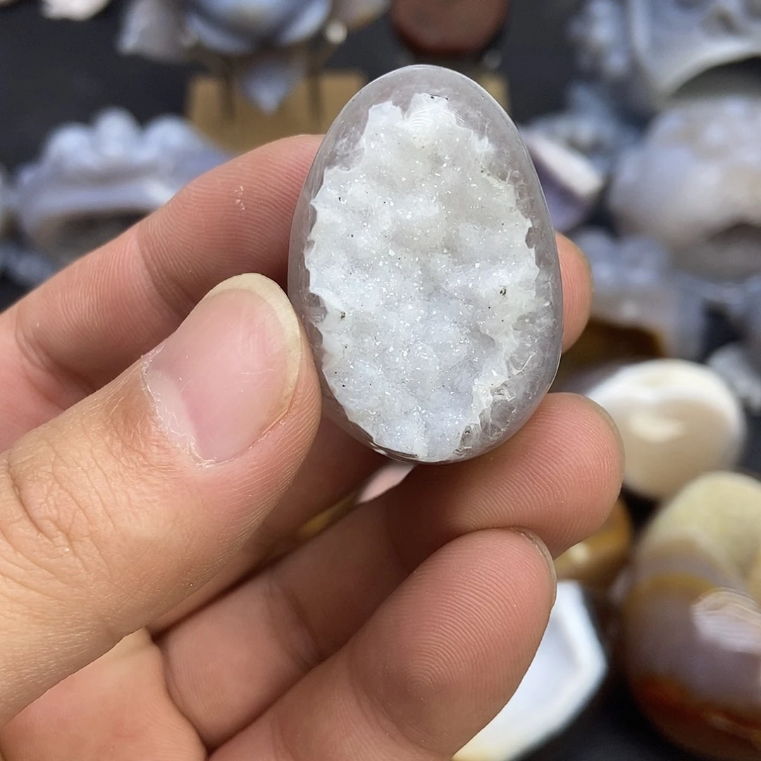 玛瑙/玉髓未镶嵌珠宝奇石