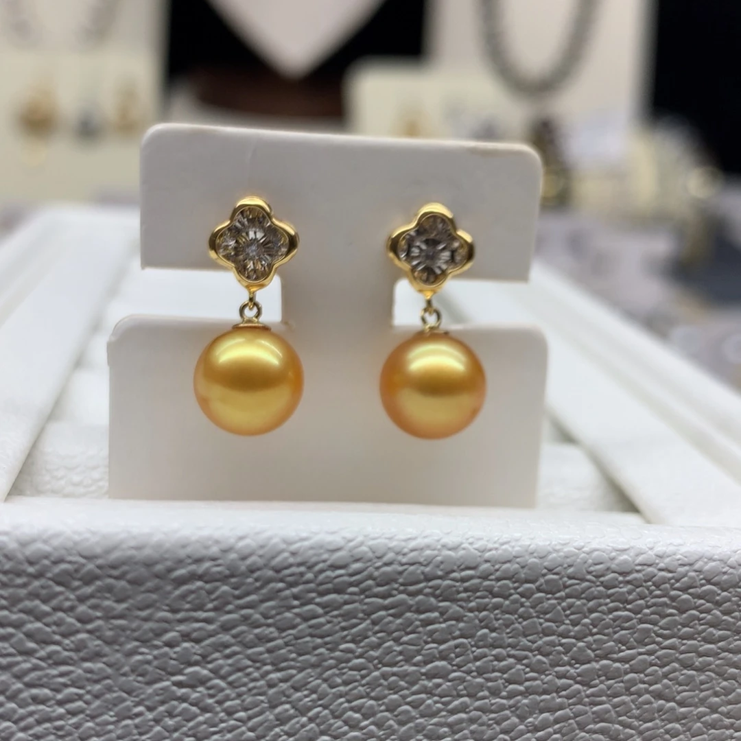 海水珍珠18K金镶嵌耳饰8.4mm金珠耳坠