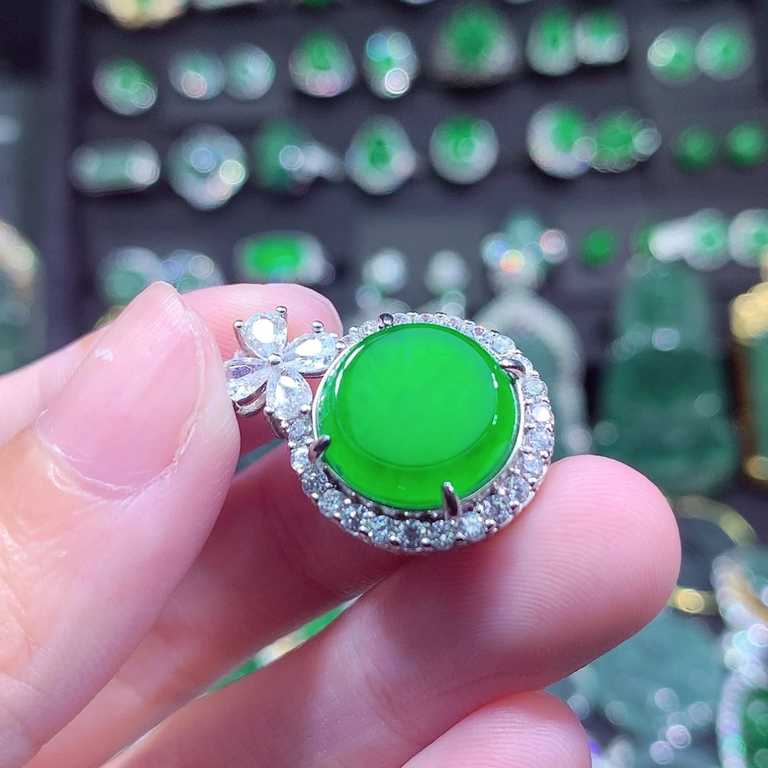 翡翠未镶嵌颈饰天然