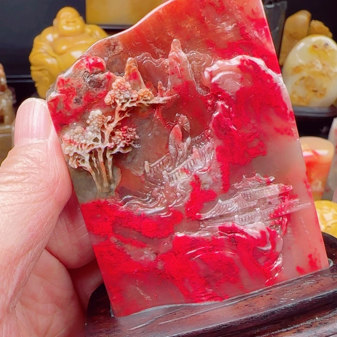 昌化石昌化鸡血石