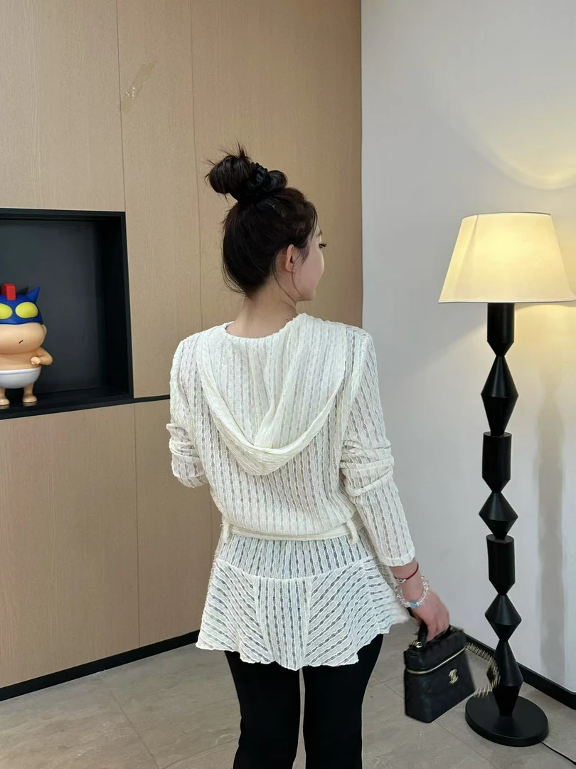 琪琪怪怪大码女装【自由收藏家】连帽镂空蕾丝韩系针织上衣T16543QQ