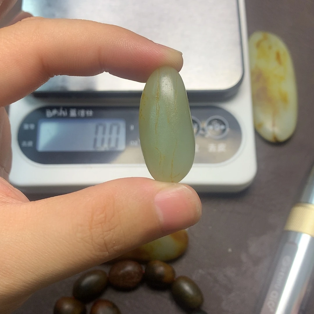 和田玉（糖玉）未镶嵌挂件