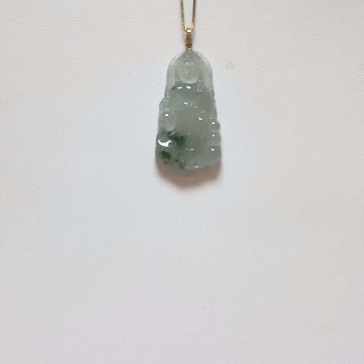 翡翠18K金镶嵌颈饰简单