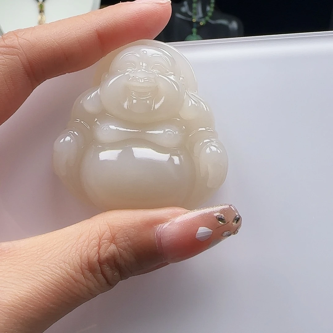 和田玉足金镶嵌颈饰48