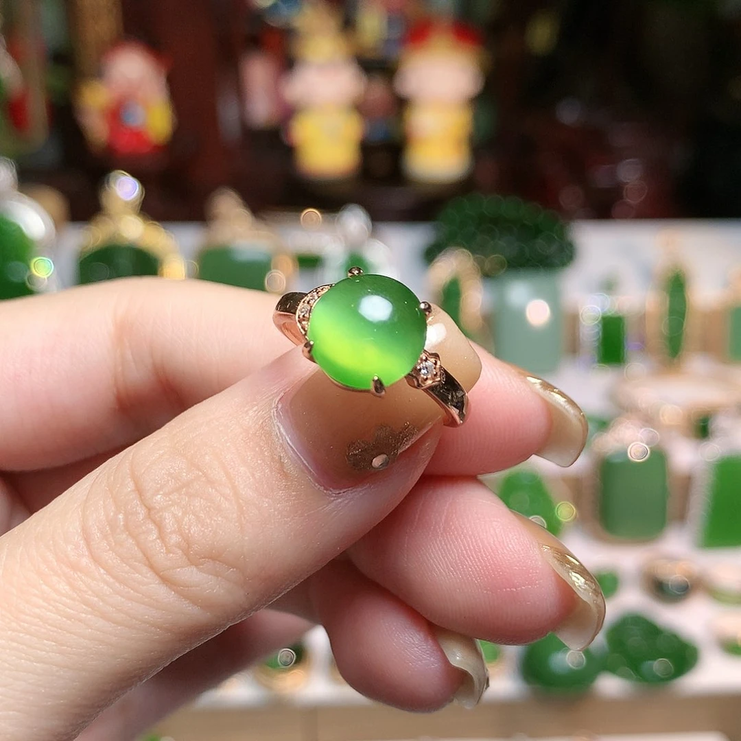 未镶嵌戒指和田玉（碧玉）