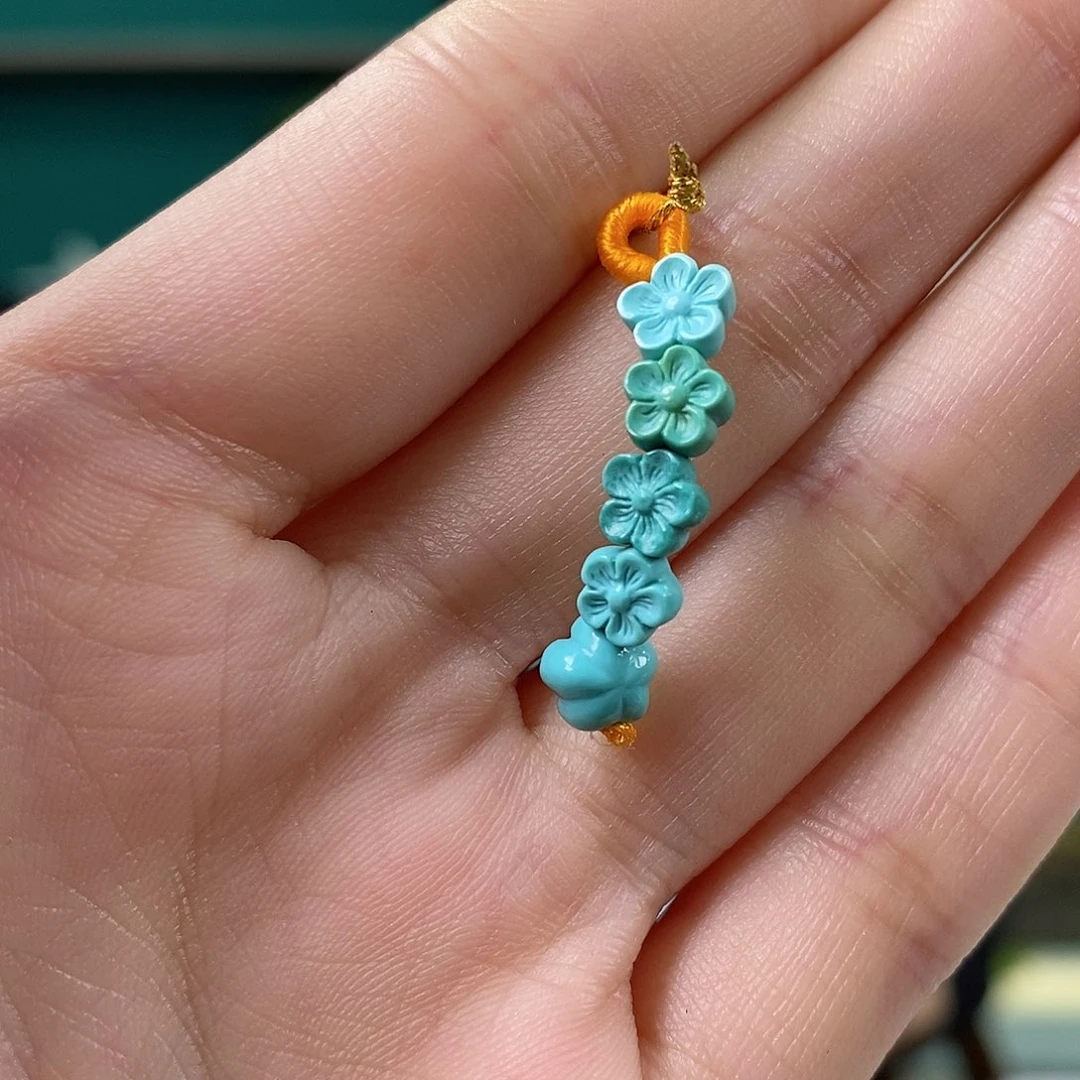 绿松石未镶嵌挂件