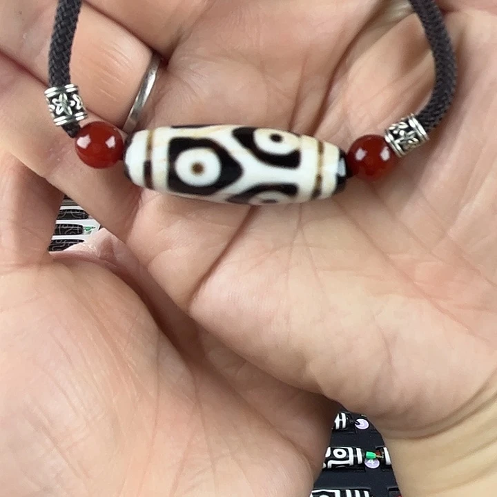 玛瑙/玉髓合金颈饰