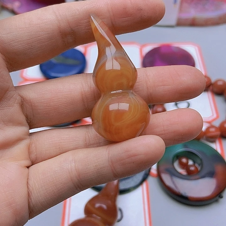 【闪购商品】玛瑙/玉髓珠宝半成品未镶嵌凤**天