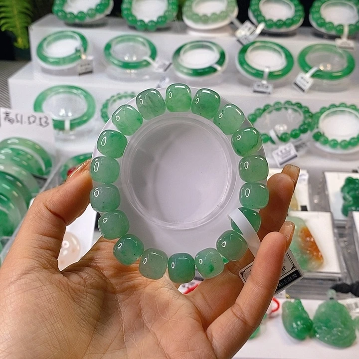 石英质玉手串未镶嵌