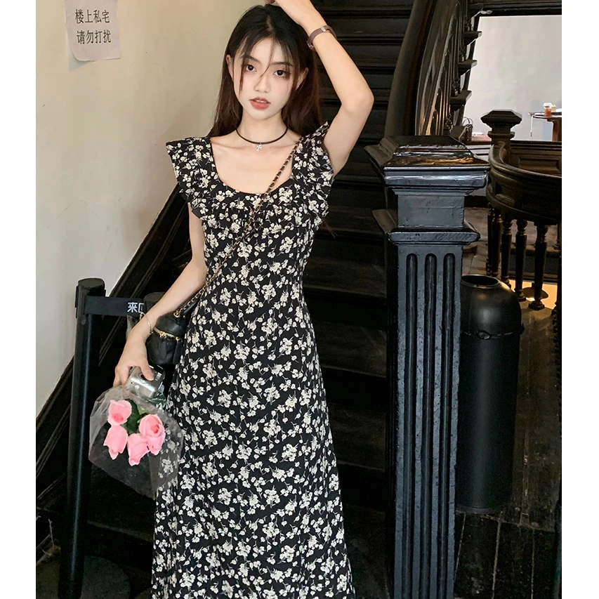 复古法式时尚小众温柔初恋碎花夏季吊带裙泡泡袖方领女装连衣裙女