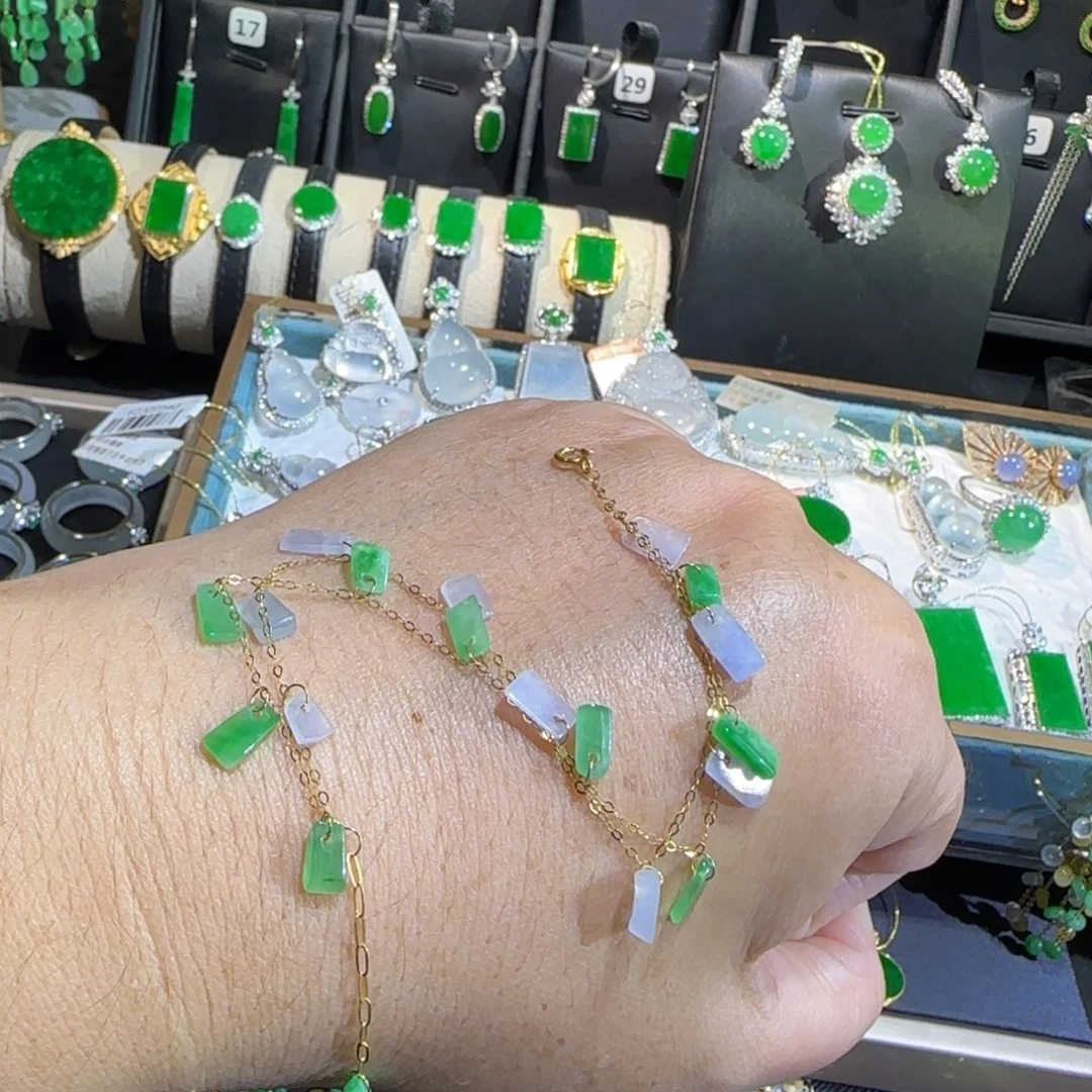 翡翠18K金镶嵌颈饰手链