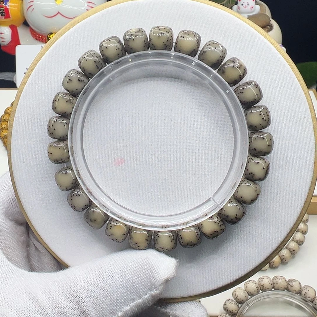 手串星月菩提绿冰糖9✖️8侧留白针尖星