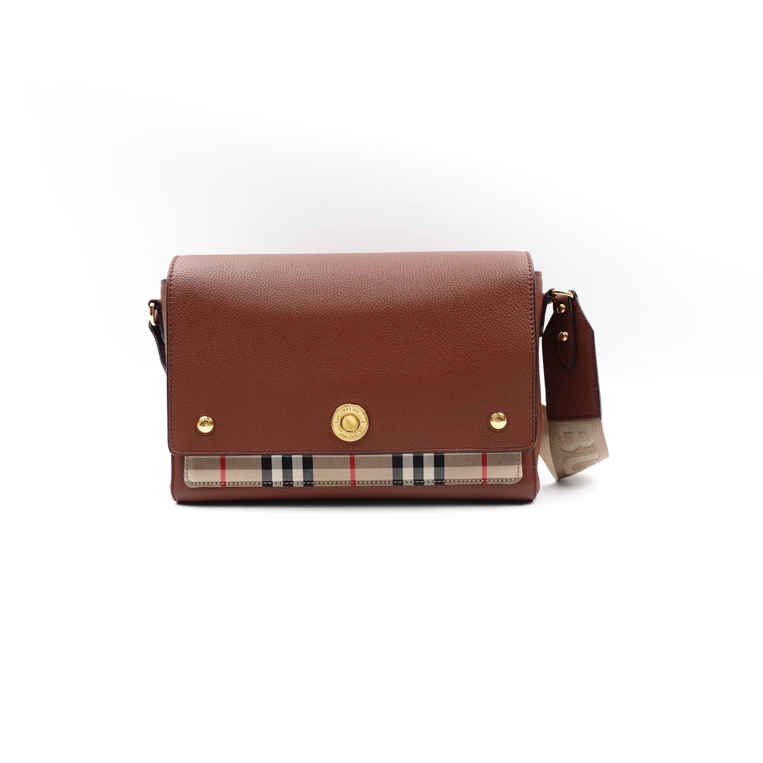 95新 BURBERRY/博柏利 【安娜专属】单肩包T10156539