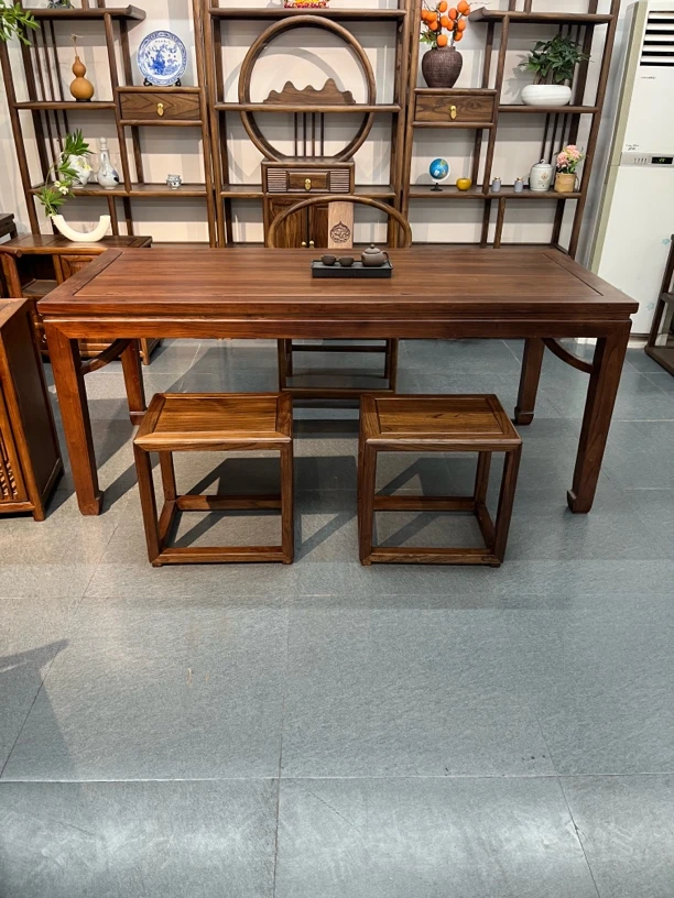 1.2米马蹄桌，圆圈主人椅，两个方凳，一个山水茶水柜