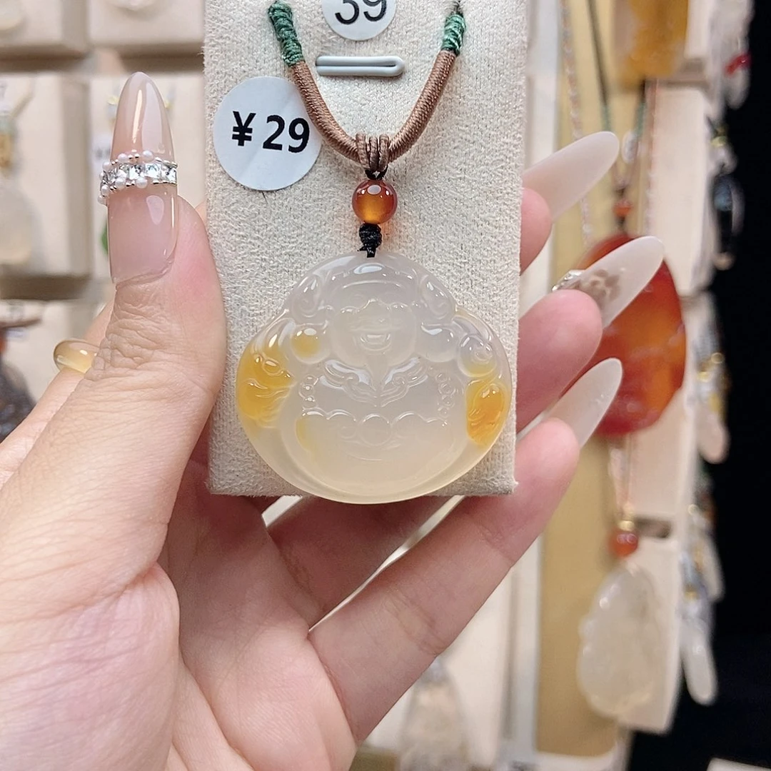 ****安玛瑙/玉髓未镶嵌颈饰