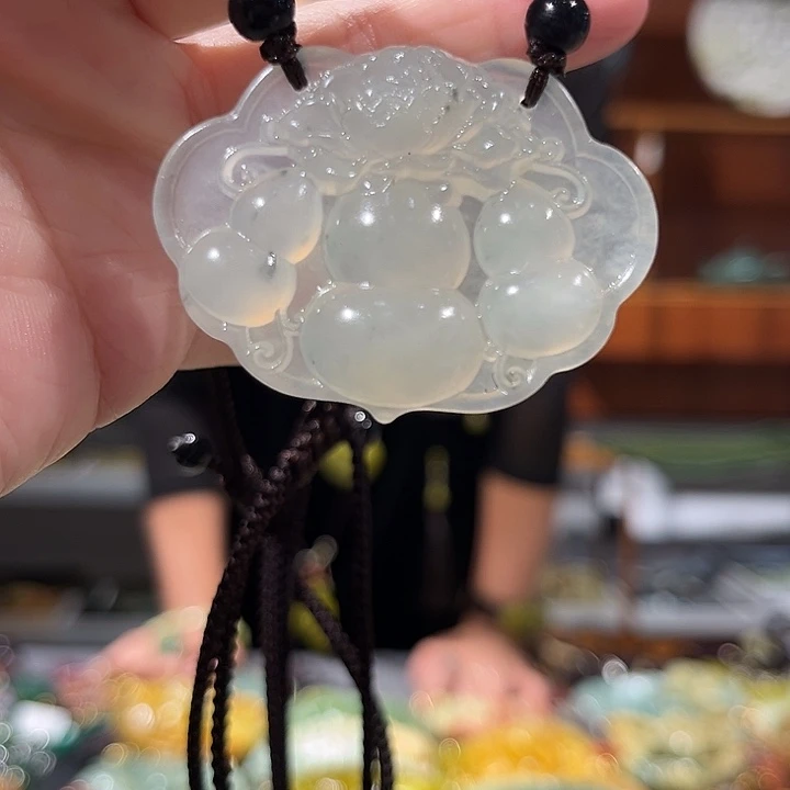 未镶嵌岫玉毛衣链