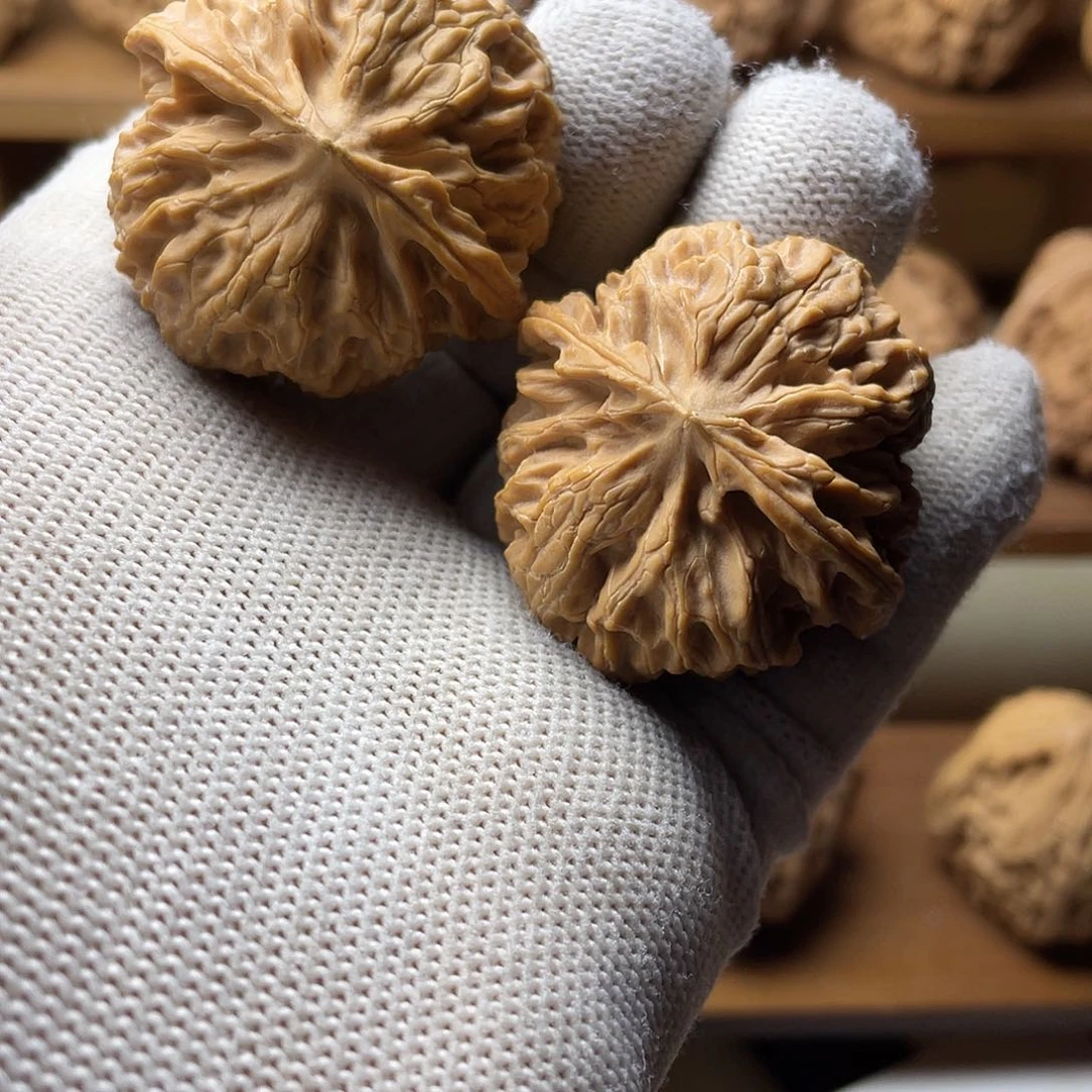 桃核吊坠苹果狮子头38