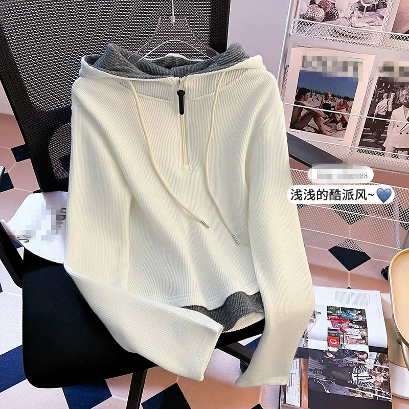 春秋半拉链连帽卫衣打底衫今年流行上衣大码修身设计女生冬季外套