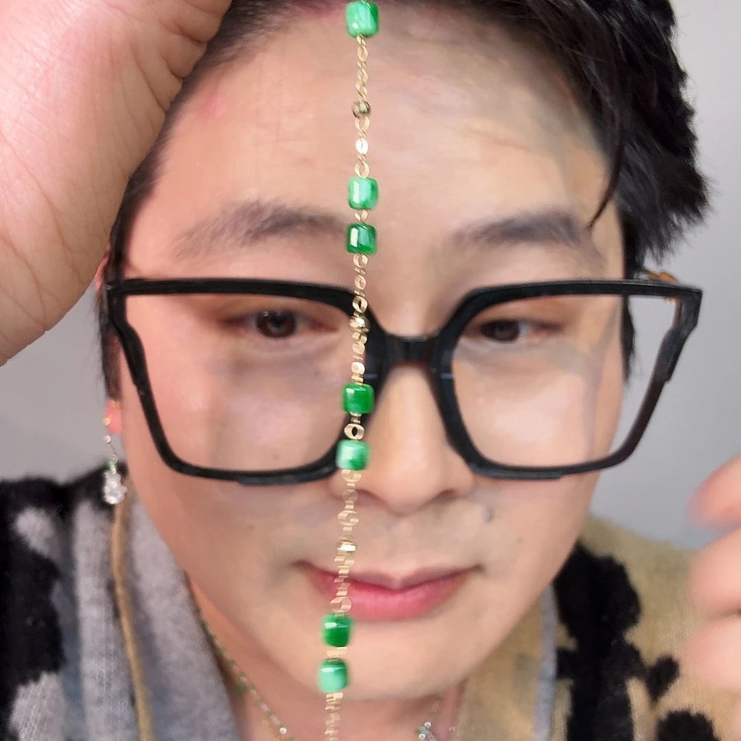 翡翠18K金镶嵌颈饰一件