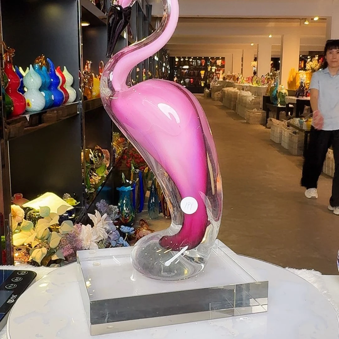 琉璃手工艺品琉璃岛上有个叫小白