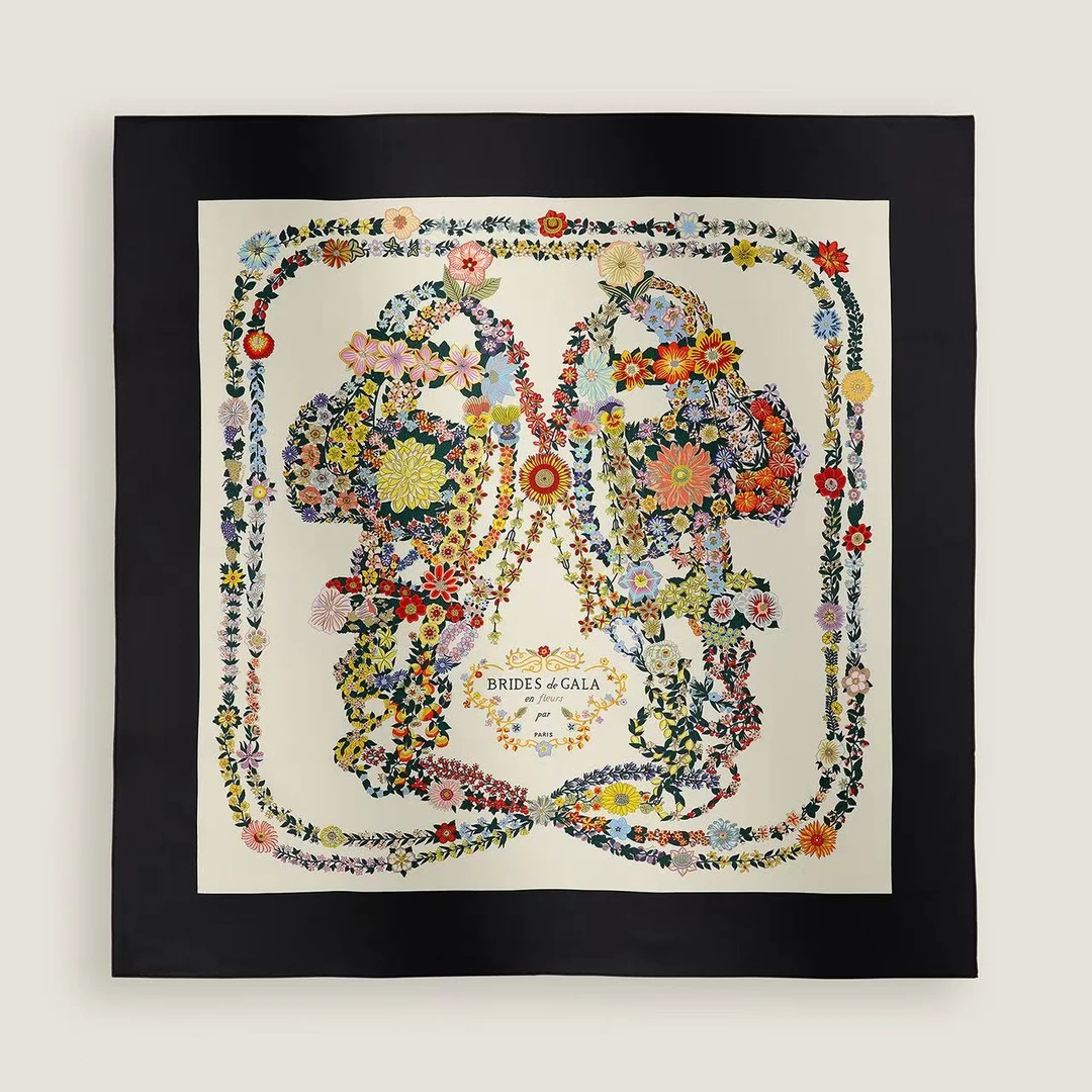 「花绘版华丽的缰辔」90cm18姆米斜纹双面丝巾搭桑蚕丝真丝方巾