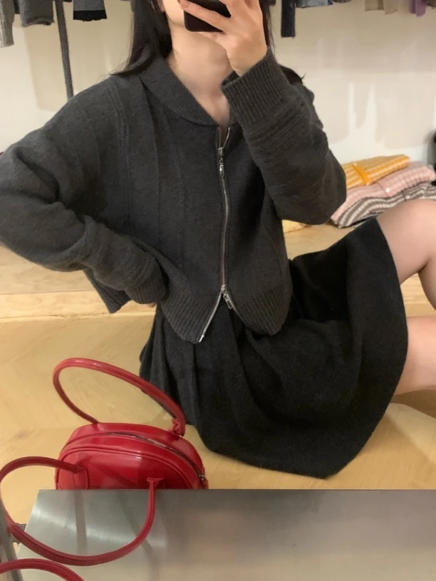 秋冬100羊毛翻领拉链开衫毛衣245001