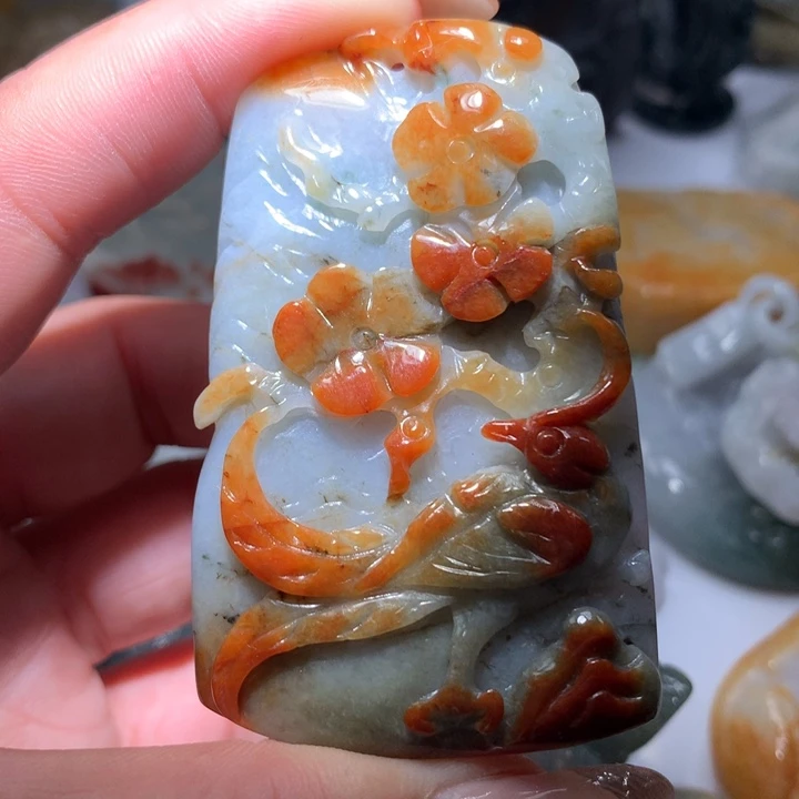 翡翠未镶嵌颈饰保真天然A货翡翠