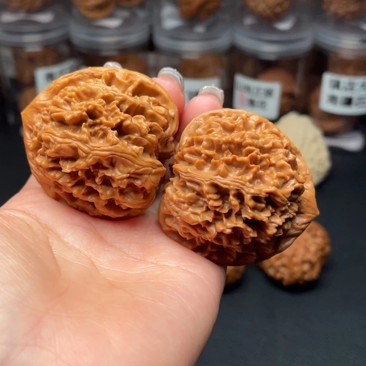 吊坠文玩核桃玉麒麟45