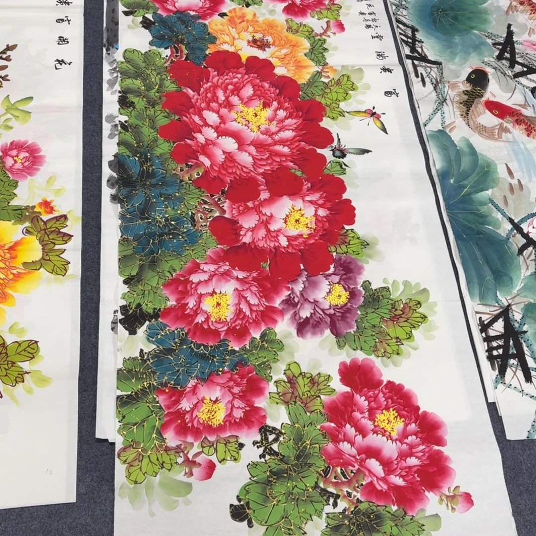 国画180×70千层金线牡丹