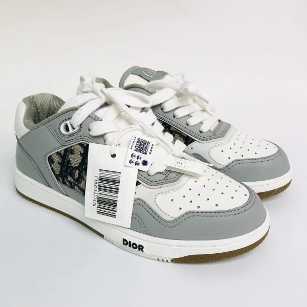 妃鱼/迪奥/无/休闲鞋/95新/凡7/16