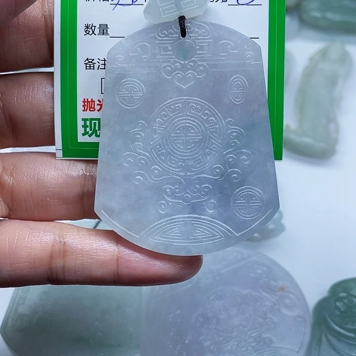 该***呢定制翡翠未镶嵌翡翠