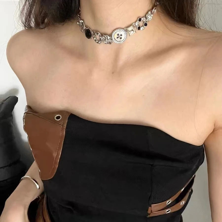 合金亚克力项链 y2k甜酷风纽扣项链复古小众高级精致锁骨链轻奢