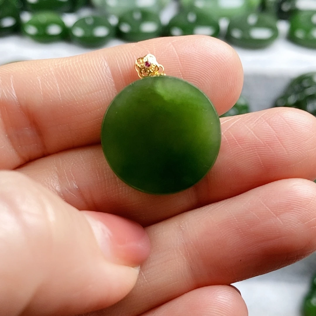 和田玉（碧玉）未镶嵌颈饰