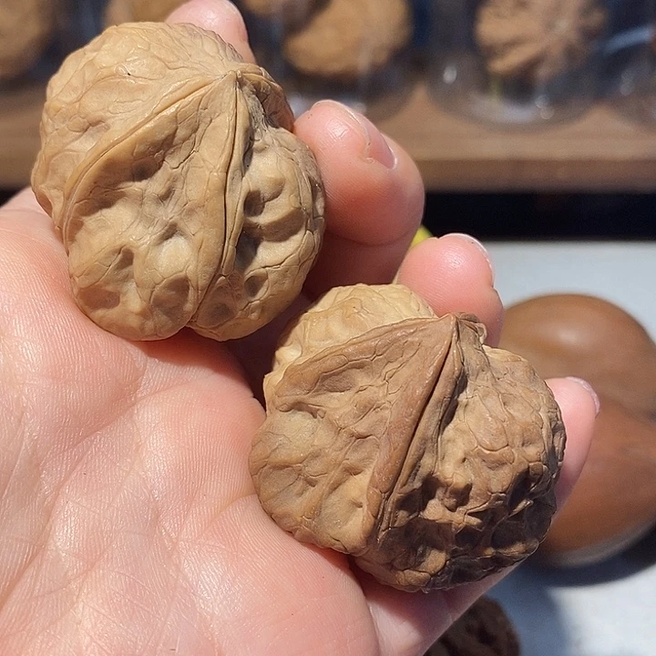 文玩核桃把件666696999