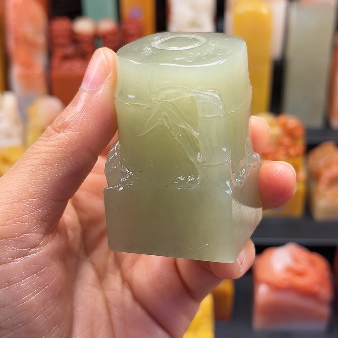寿山石印石这种现象很容易出现和