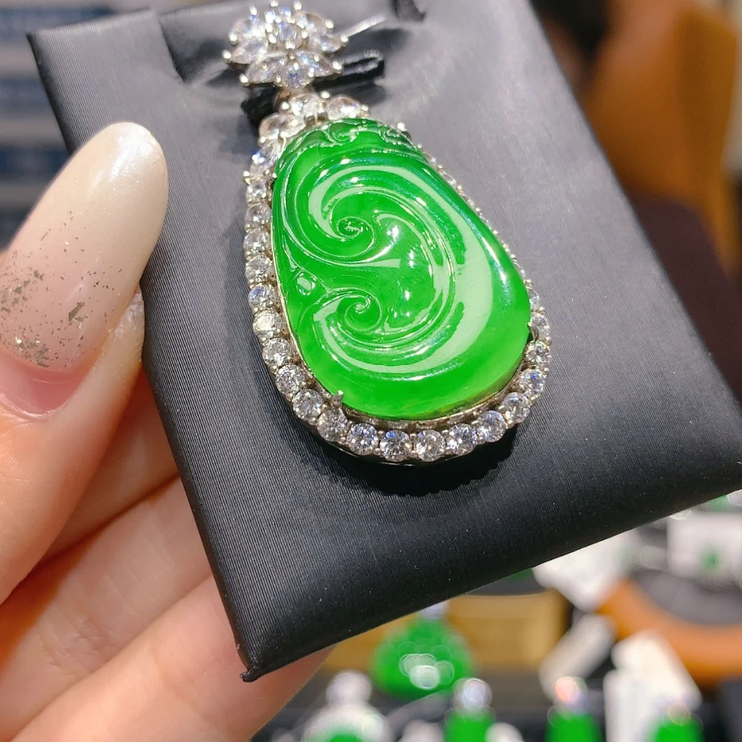 【闪购商品】颈饰银S925镶嵌翡翠4柒姐