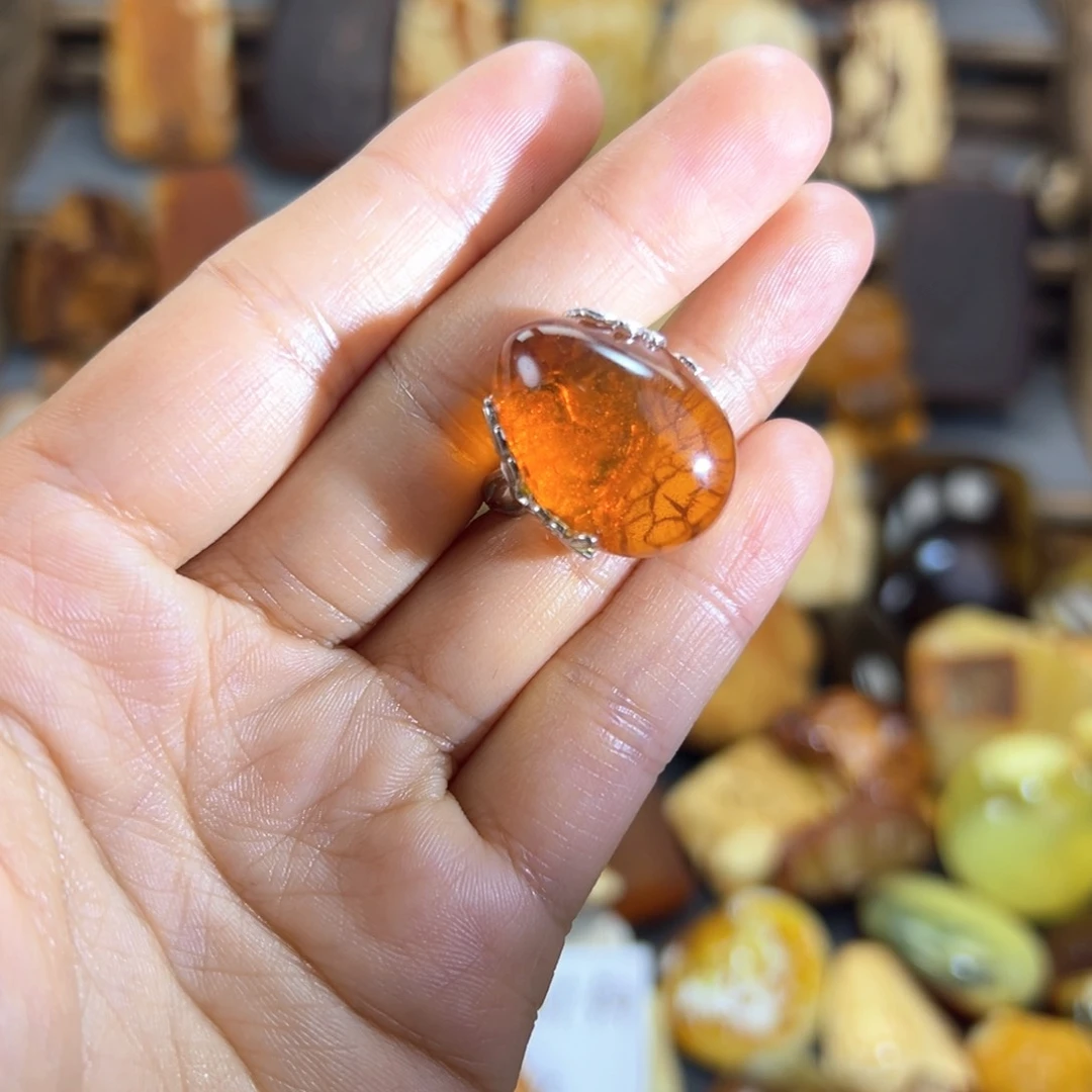 琥珀裸石未镶嵌琥珀蜜蜡