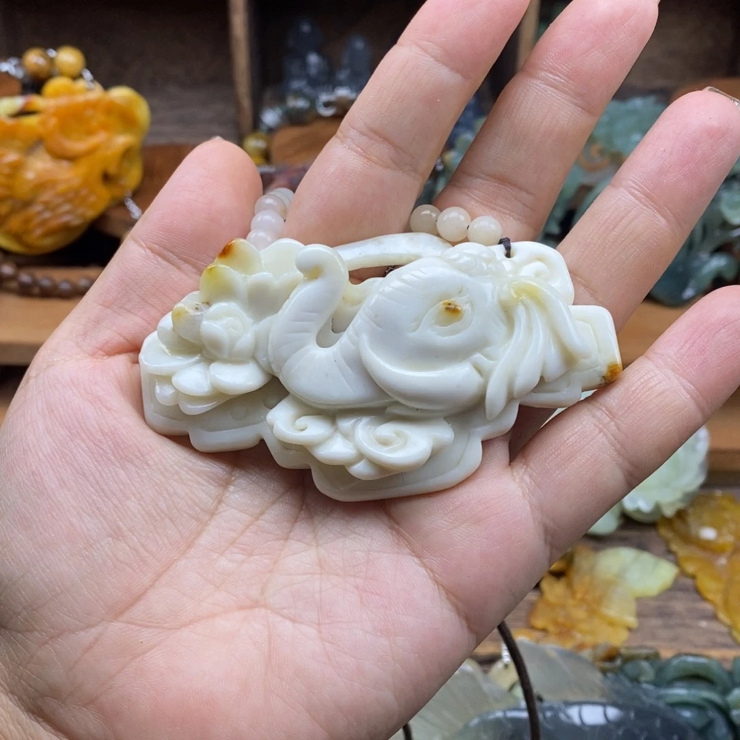 旭***^蛇纹石玉未镶嵌吊坠(不含链)