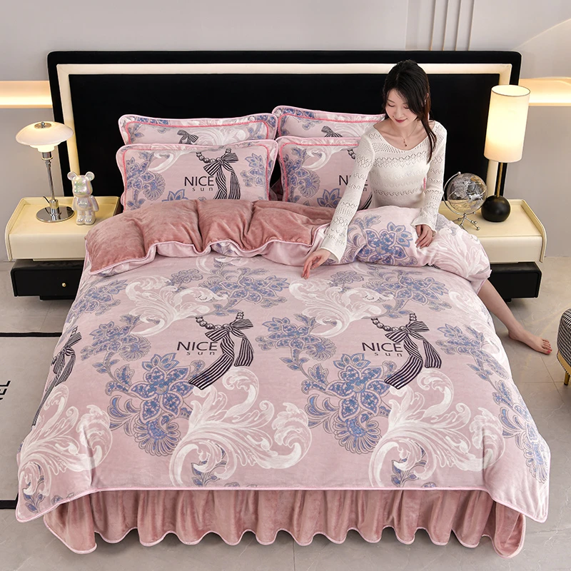 豆蔻年华牛奶绒毛毯2.0*2.3