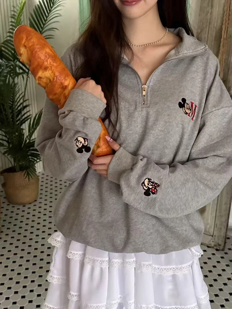 DE韩国东大门减龄字母卡通印花百搭圆领长袖T恤（bu tui huan）