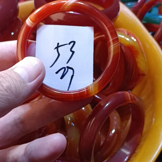 手镯玛瑙/玉髓未镶嵌